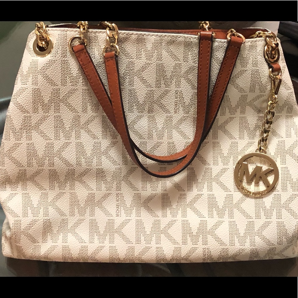 Michael Kors bag